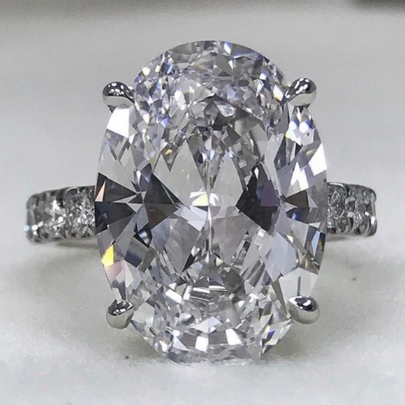 18K Oval Cut White Sapphire Sterling Silver Ring - Picture 3 of 5